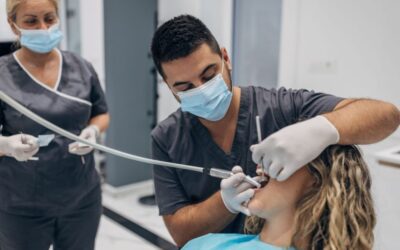 Parodontologia: Prevenire Parodontite e Gengivite con Igiene e Controlli Regolari